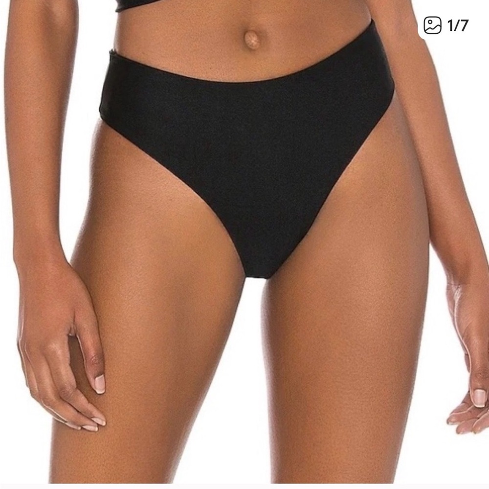 Tularosa Legacy Bottom in Black Size M